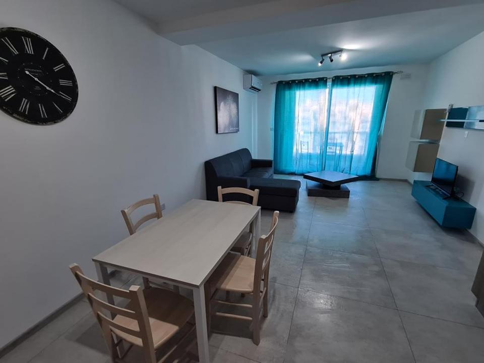 St Julians Bay Sea Front Apartments San Giuliano Esterno foto