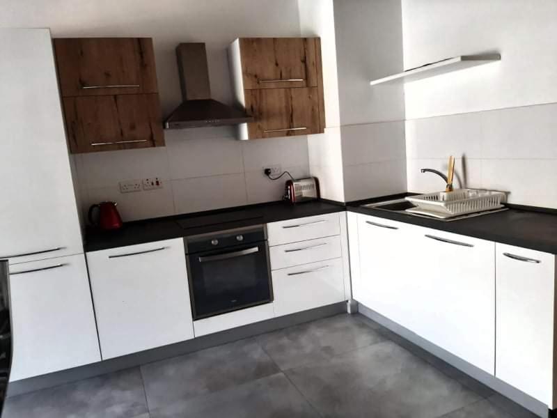 St Julians Bay Sea Front Apartments San Giuliano Esterno foto