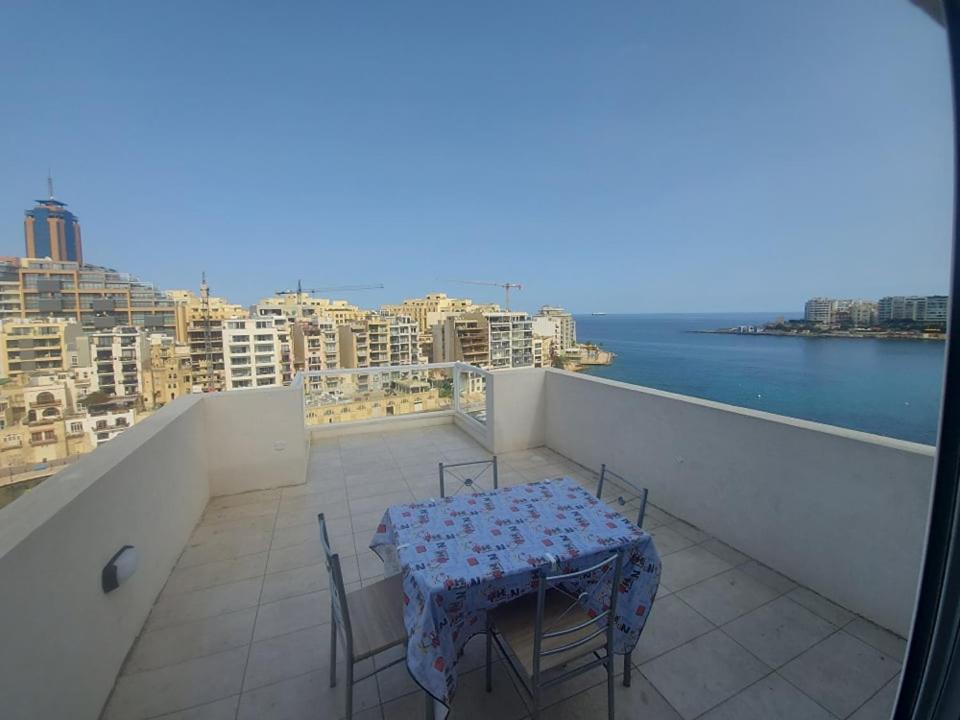 St Julians Bay Sea Front Apartments San Giuliano Esterno foto